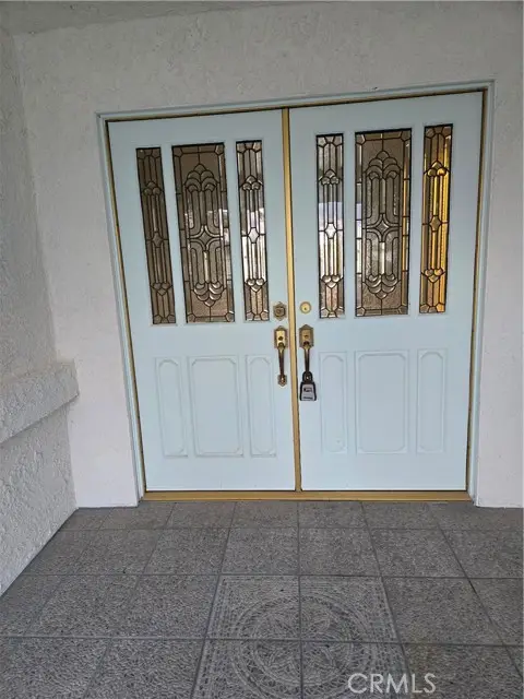 19345 Oneida Road, Apple Valley, CA 92307 - #2