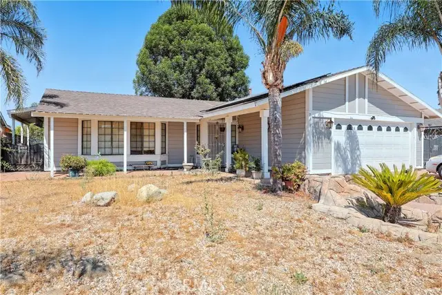 769 Harding, Hemet, CA 92543 - Image #2