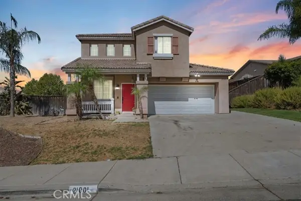 21001 High Crest Drive, Lake Elsinore, CA 92532