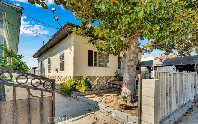 5123 S San Pedro St, Los Angeles, CA 90011 - Image #2
