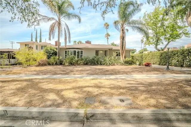 855 N Palm, Upland, CA 91786 - #1