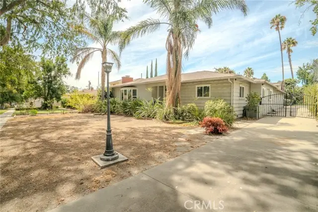 855 N Palm, Upland, CA 91786 - #3