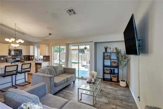 5839 Barcelona Drive, Palmdale, CA 93552 - #3