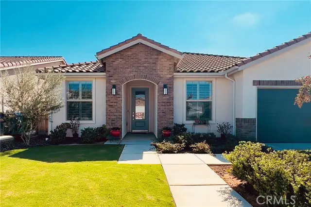 9329 Willow Terrace Drive, Shafter, CA 93263 - Image #1