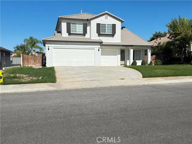 1679 Stone Creek, Beaumont, CA 92223 - Image #2