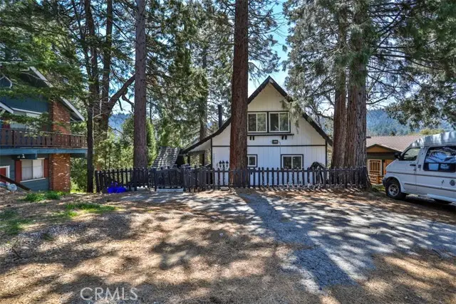 24833 Matterhorn Court, Crestline, CA 92325 - #2