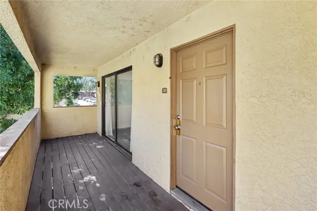 1142 W Blaine #201, Riverside, CA 92507 - Image #3