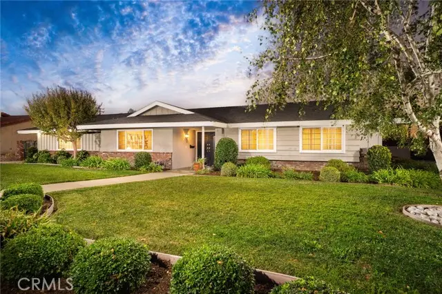 1340 Pebble Springs Lane, Glendora, CA 91741 - #1