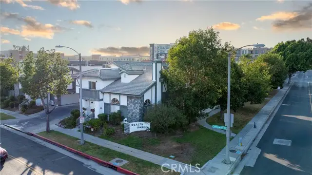 217 E Commonwealth #F, Alhambra, CA 91801 - Image #1