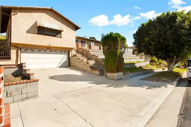 8216 Glencrest, Sun Valley, CA 91352 - Image #2