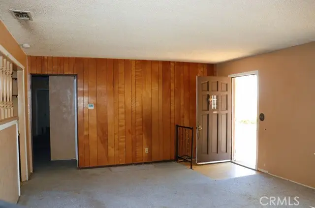 9632 Juniper Street, Apple Valley, CA 92308 - #3