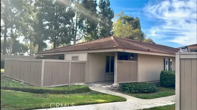 2341 Medlar, Tustin, CA 92780 - Image #2