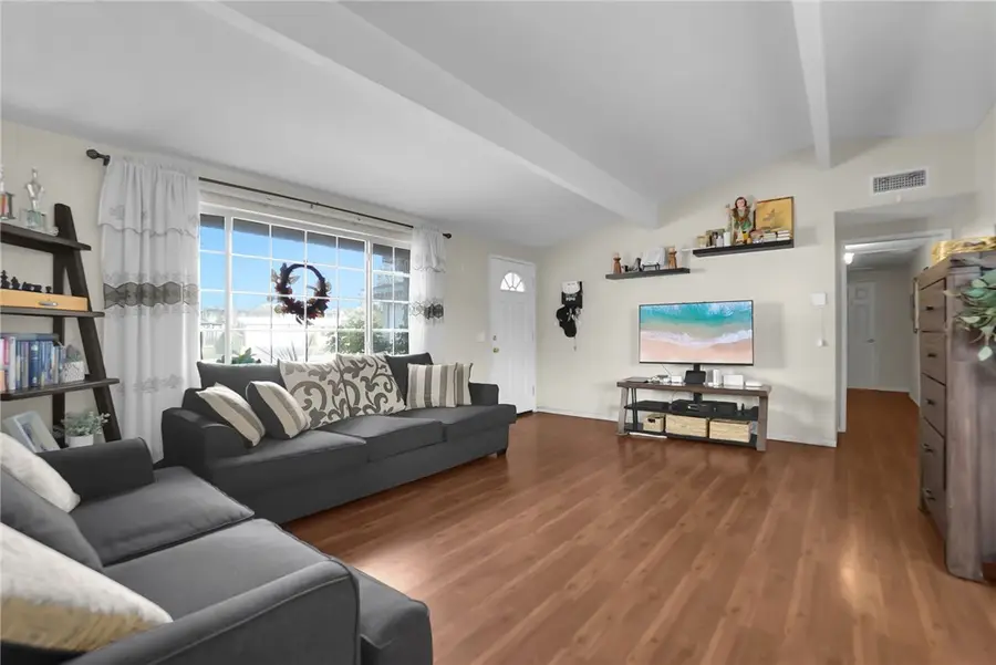 218 W Alcross, Covina, CA 91722 - Image #3