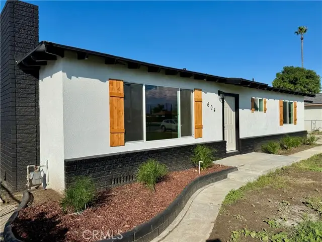 604 N Acacia, Rialto, CA 92376 - Image #2