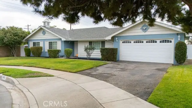885 E Home, Rialto, CA 92376 - Image #2