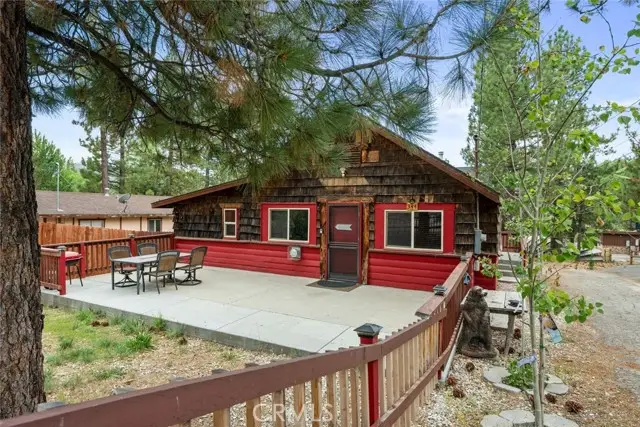 344 Edgemoor, Big Bear Lake, CA 92315 - Image #1