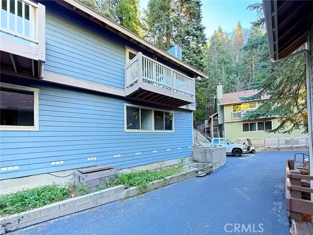 313 Canyon Crest, Lake Arrowhead, CA 92352 - Image #2