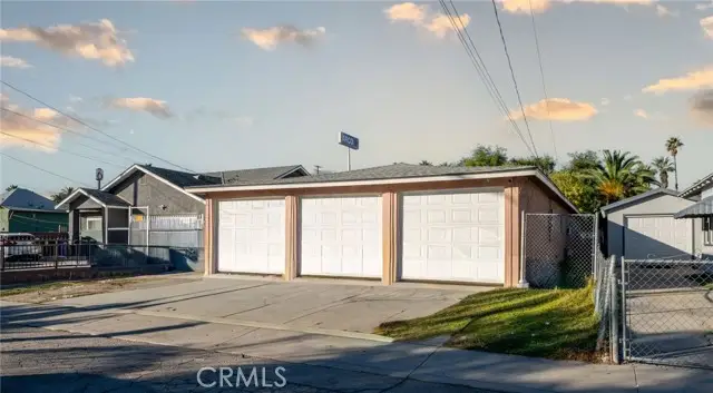 648 N Crescent Avenue, San Bernardino, CA 92410 - Image #2