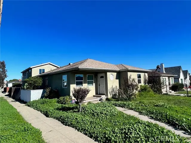 655 W 113th, Los Angeles, CA 90044 - Image #1