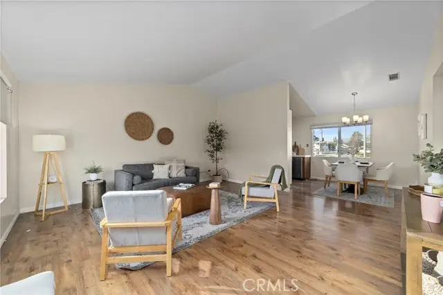 824 N Pasadena Avenue #31, Azusa, CA 91702 - Image #2