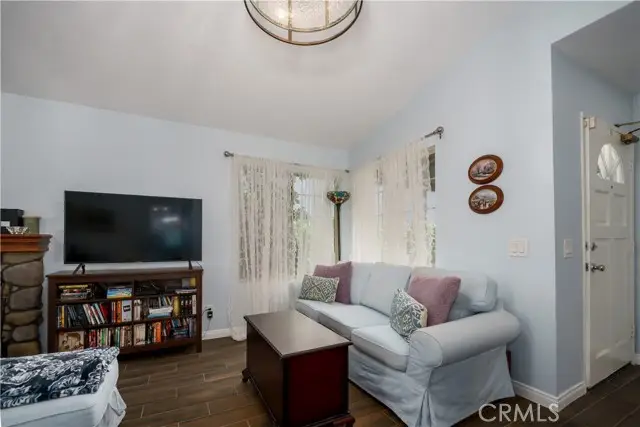 215 Elderberry, La Verne, CA 91750 - #2