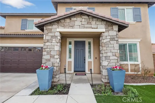 15575 Parry Peak, Fontana, CA 92336 - Image #3
