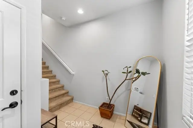 955 Sweetbriar Lane #E, Azusa, CA 91702 - Image #3