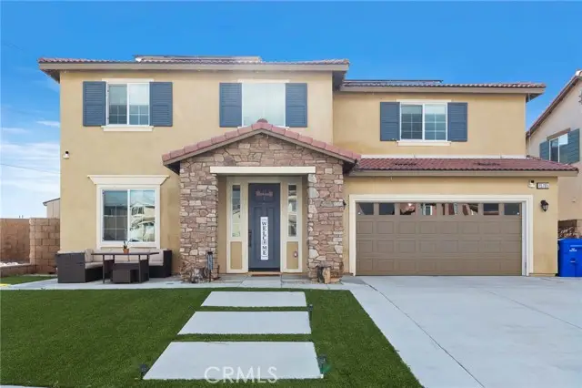 15765 Kings Peak Dr, Fontana, CA 92336 - #1