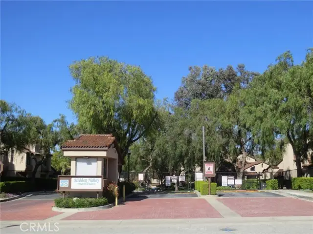 17 Rock Cliff Place, Pomona, CA 91766 - #1