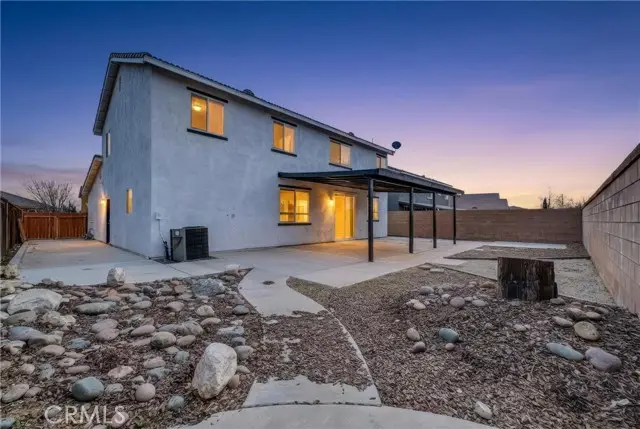 8424 Hoover Court, Oak Hills, CA 92344 - Image #2