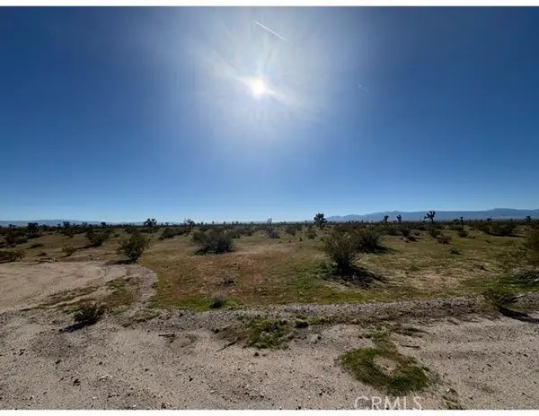 11513 Nichols, Adelanto, CA 92301