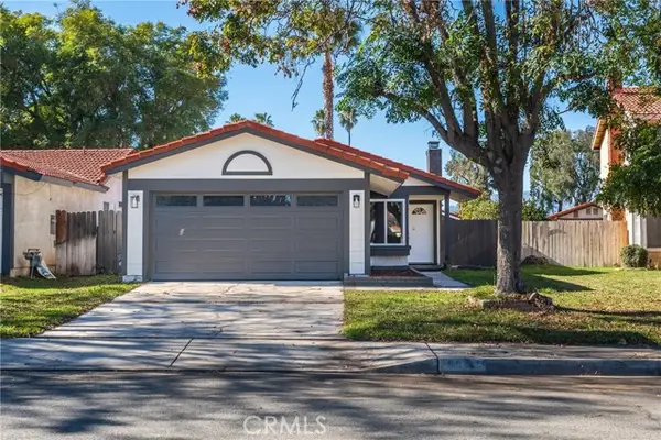 807 Santa Fe Lane, Colton, CA 92324