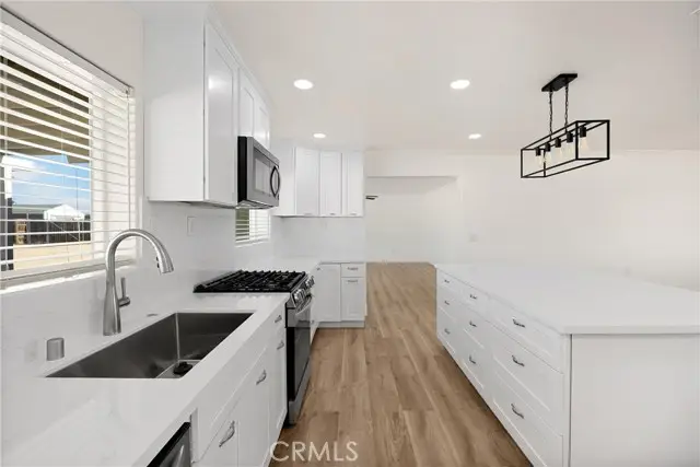 14265 Santee, Apple Valley, CA 92307 - #3