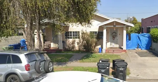 1053 W Gage, Los Angeles, CA 90044