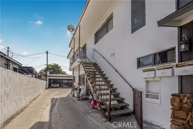 3062 Ardmore, South Gate, CA 90280 - #3