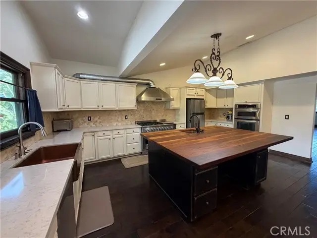2489 Burt Street, Upland, CA 91784 - Image #2