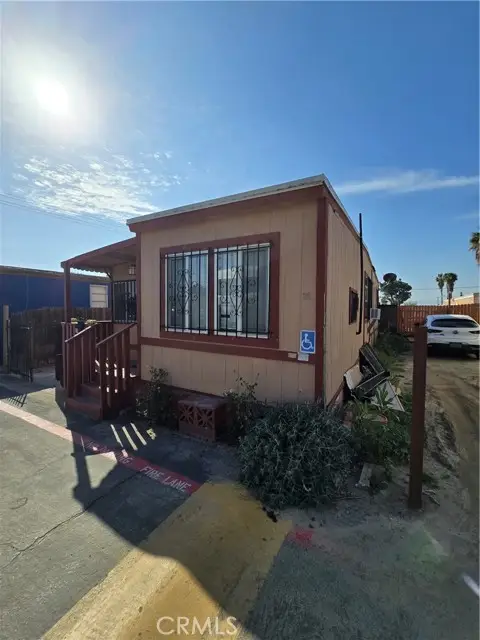 3319 Avalon #26 Street, Riverside, CA 92509