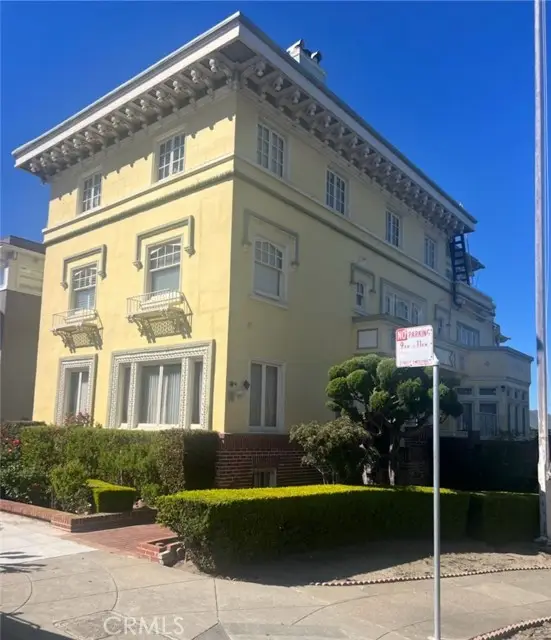 2 W Clay, San Francisco, CA 94121