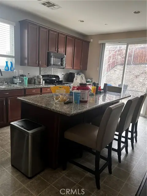 18394 Damiana, San Bernardino, CA 92407 - #3