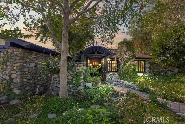 2293 Bonnie Brae, Claremont, CA 91711 - #2