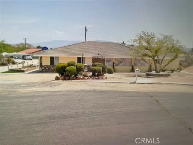 15435 Pirinda Road, Apple Valley, CA 92307 - #1