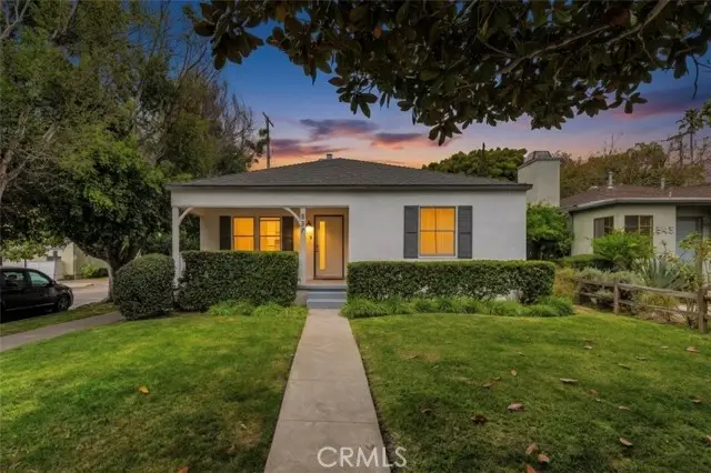 537 28th, Venice, CA 90291 - #1