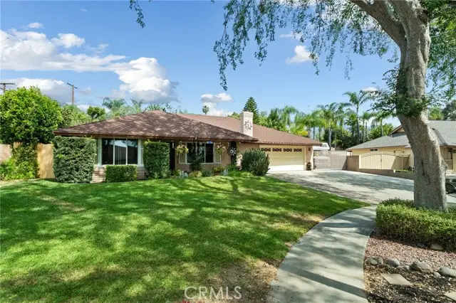 881 Dublin Court, Upland, CA 91784 - #3