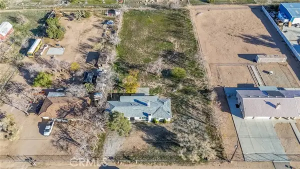 9047 10th, Hesperia, CA 92345