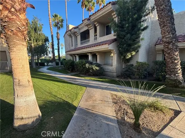 2700 Lawrence Crossley #84, Palm Springs, CA 92264