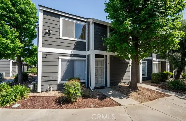 824 N Pasadena #6, Azusa, CA 91702 - #2