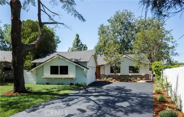 6611 Glade, Woodland Hills (los Angeles), CA 91303