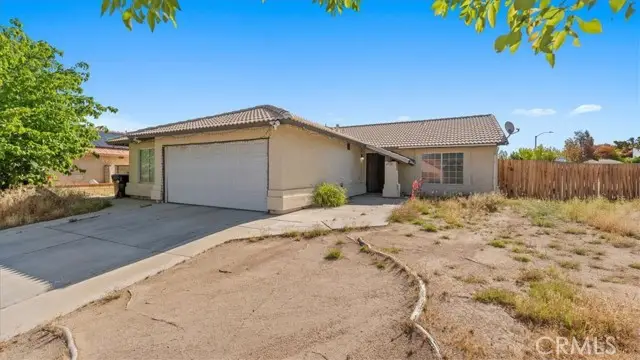 15711 Garnet, Victorville, CA 92394 - #2