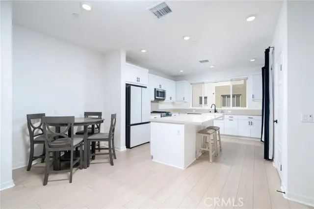 26938 Tanager, Stevenson Ranch, CA 91381 - #3