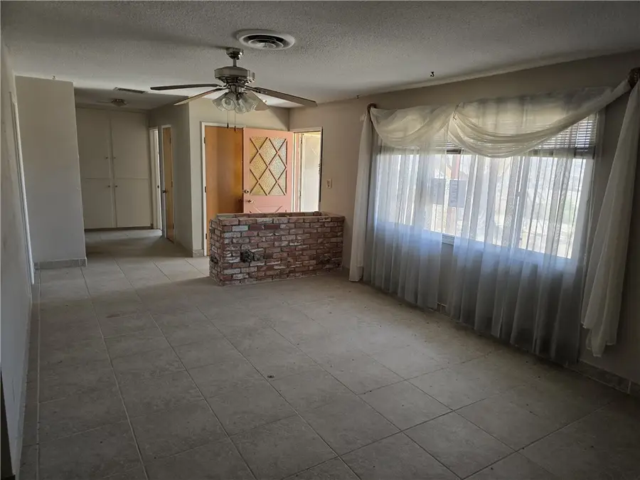 57468 Sierra, Yucca Valley, CA 92284 - #2